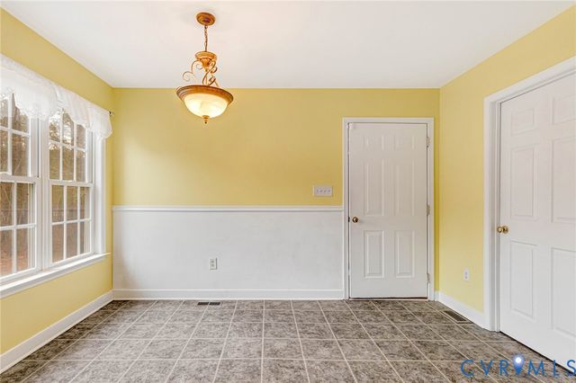 19423 Indian Rd, Petersburg, VA 23805