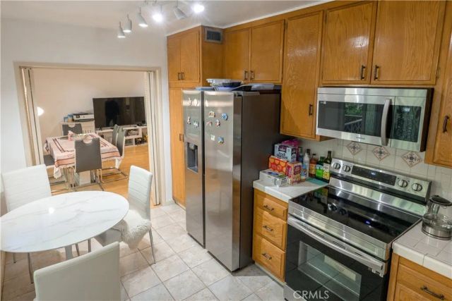 315 N Louise Street 103, Glendale, CA 91206