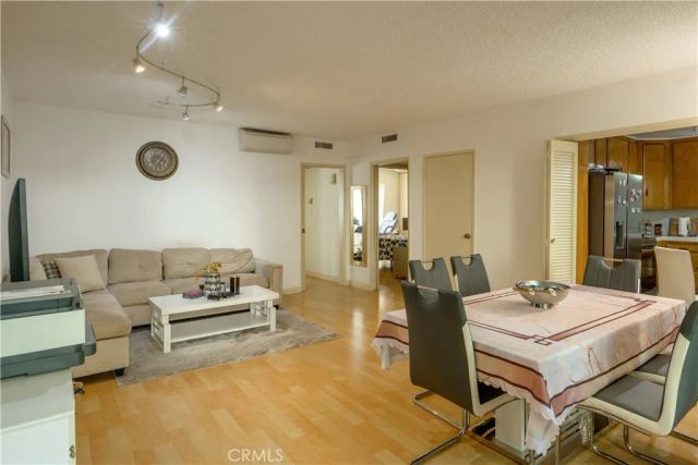 315 N Louise Street 103, Glendale, CA 91206