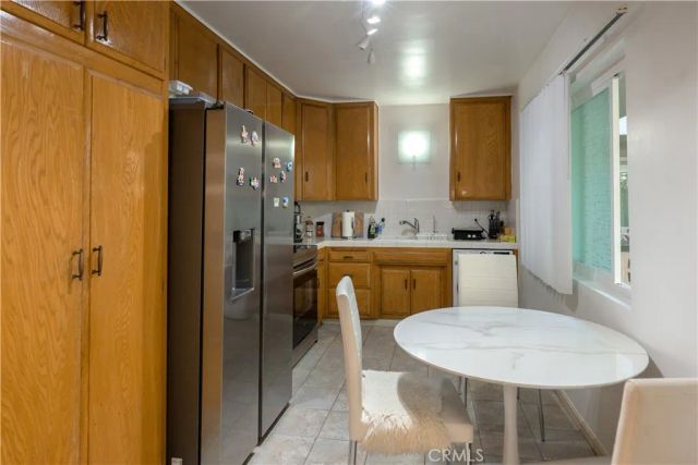 315 N Louise Street 103, Glendale, CA 91206
