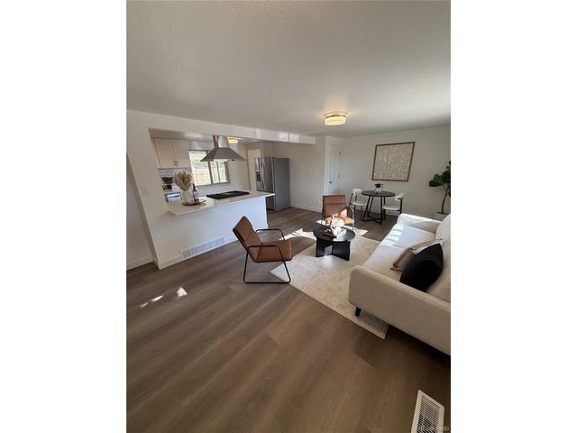 8822 Kent St, Westminster, CO 80031
