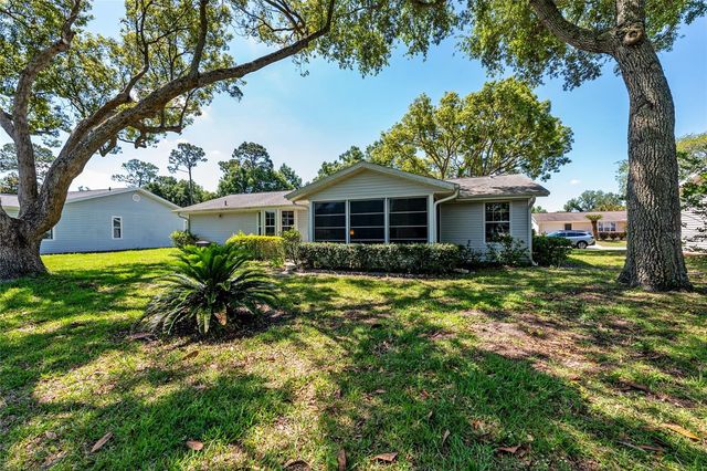 8038 SW 108TH LOOP, Ocala, FL 34481