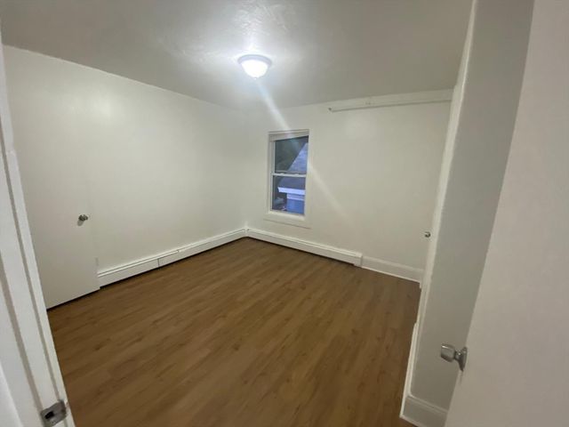 133 Chestnut St 5, Lynn, MA 01902