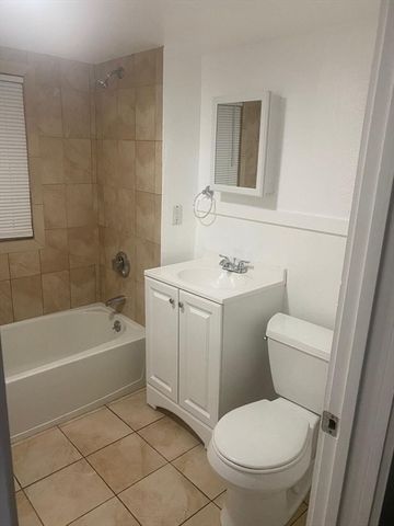 133 Chestnut St 5, Lynn, MA 01902
