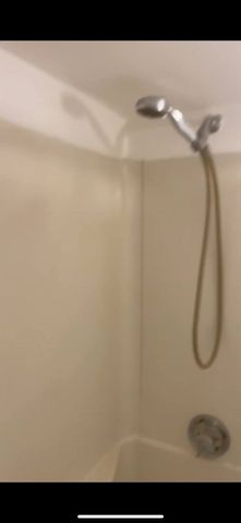 42 W Baltimore St 18, Lynn, MA 01902