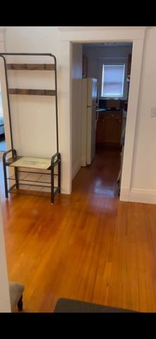 42 W Baltimore St 18, Lynn, MA 01902