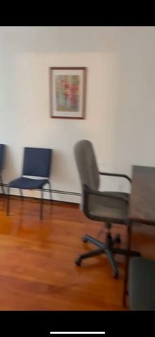 42 W Baltimore St 18, Lynn, MA 01902