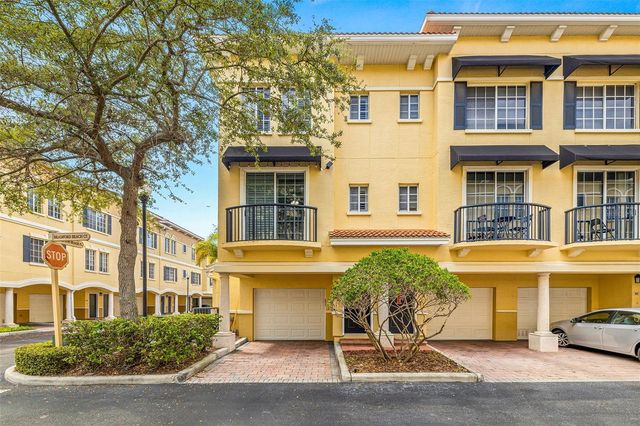 109 BRADFORD BEACH COURT 109, Tampa, FL 33609