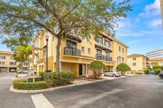 109 BRADFORD BEACH COURT 109, Tampa, FL 33609