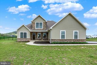 271 SPEECE LANE, Dauphin, PA 17018
