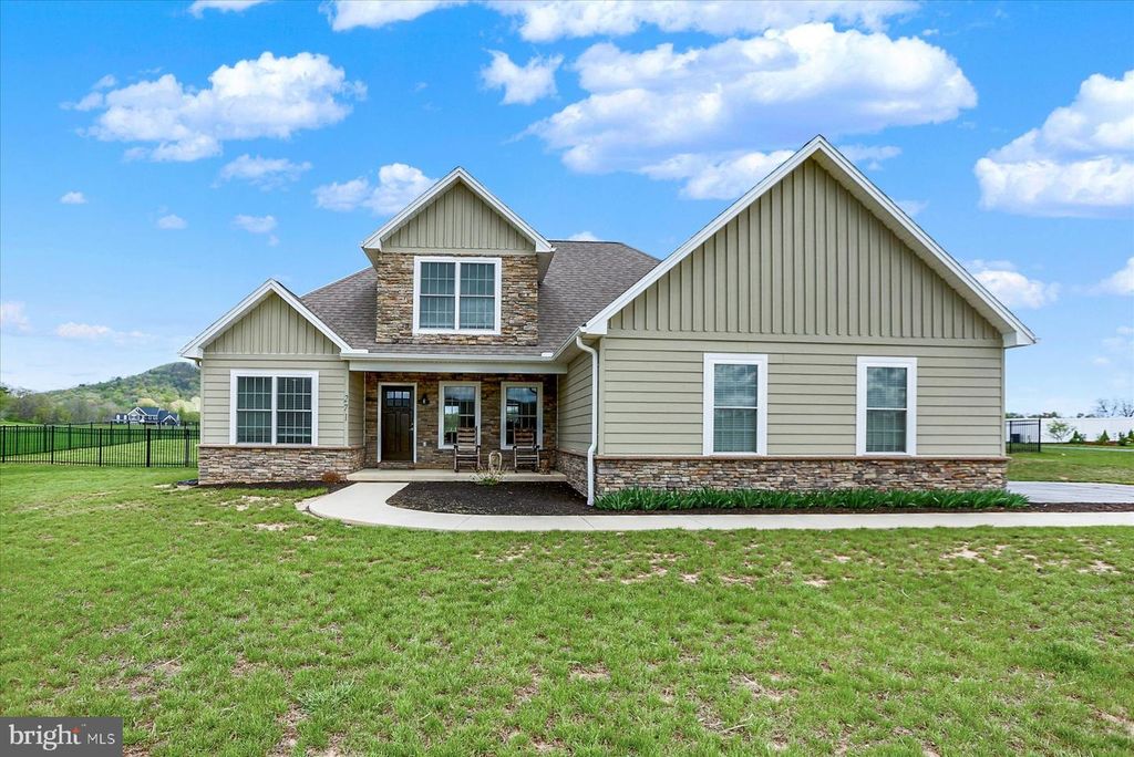 271 SPEECE LANE, Dauphin, PA 17018