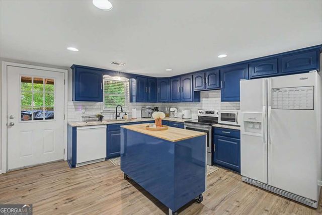 31 Davis Mill Road N, Dallas, GA 30157