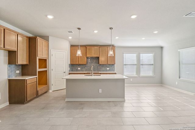 1415 Arcas Way, San Antonio, TX 78245