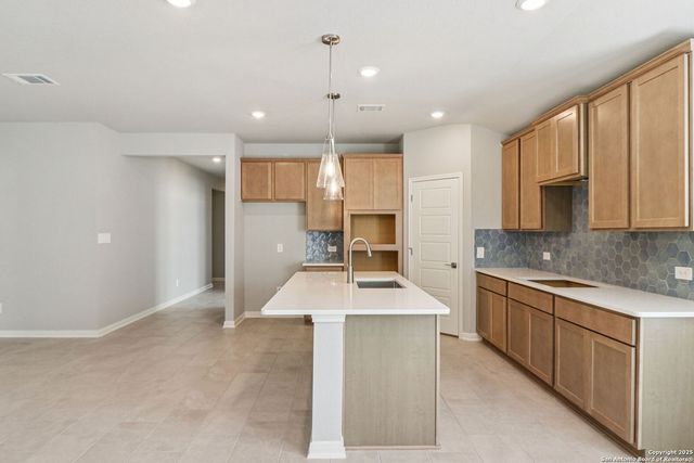 1415 Arcas Way, San Antonio, TX 78245