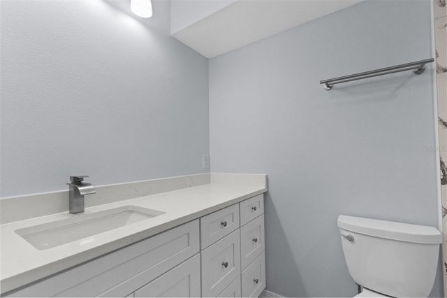 4895 BAY STREET NE 102, St Petersburg, FL 33703