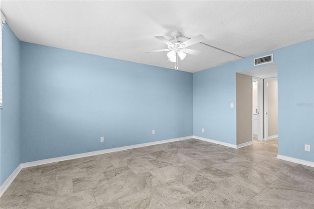 4895 BAY STREET NE 102, St Petersburg, FL 33703