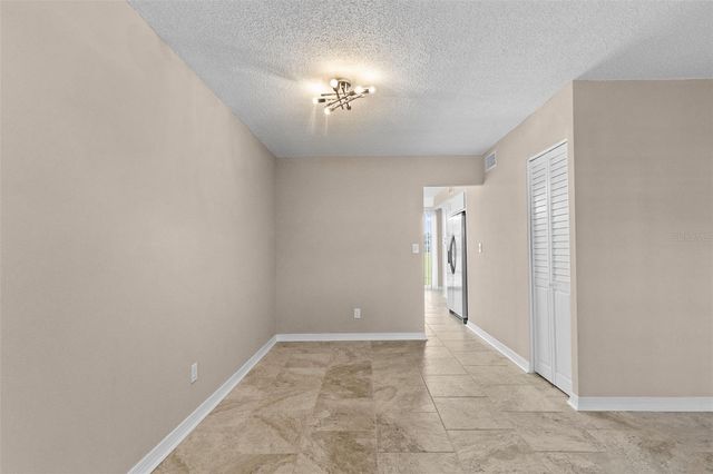 4895 BAY STREET NE 102, St Petersburg, FL 33703