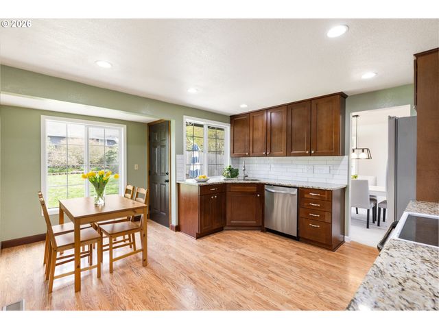 13226 Se 125TH Ave, Clackamas, OR 97015