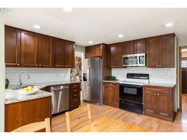 13226 Se 125TH Ave, Clackamas, OR 97015