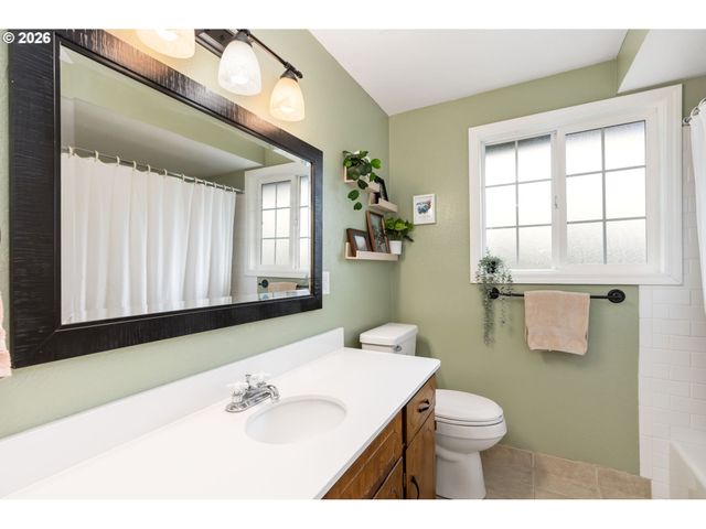 13226 Se 125TH Ave, Clackamas, OR 97015