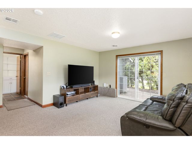 13226 Se 125TH Ave, Clackamas, OR 97015