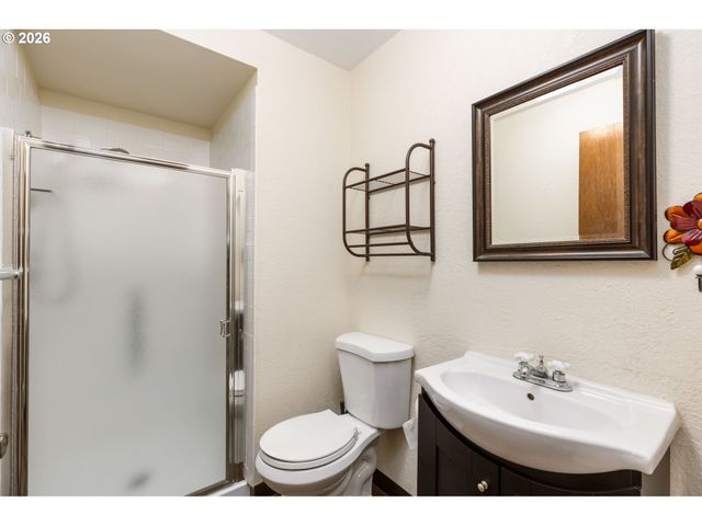 13226 Se 125TH Ave, Clackamas, OR 97015