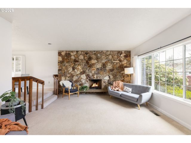 13226 Se 125TH Ave, Clackamas, OR 97015