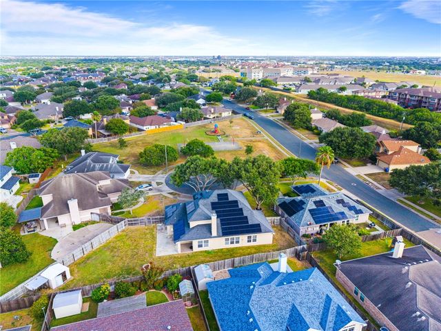 3106 Napa Dr, Corpus Christi, TX 78414
