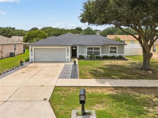 717 LA COSTA STREET, Minneola, FL 34715