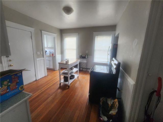 37 Pembroke Avenue, Providence, RI 02908