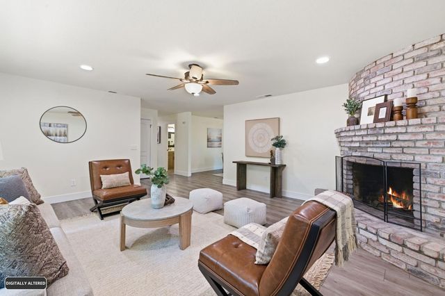 3960 Rustic Rd, Cameron Park, CA 95682