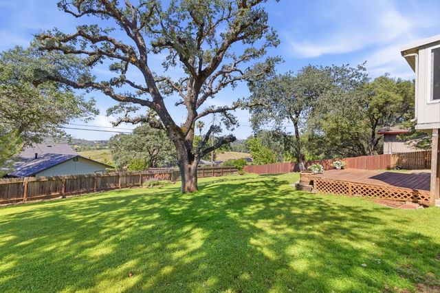3960 Rustic Rd, Cameron Park, CA 95682