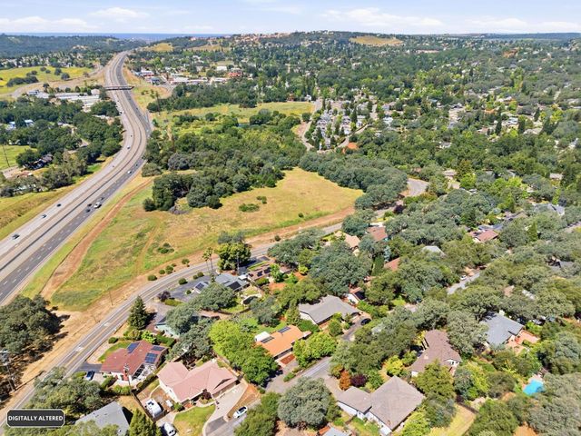 3960 Rustic Rd, Cameron Park, CA 95682