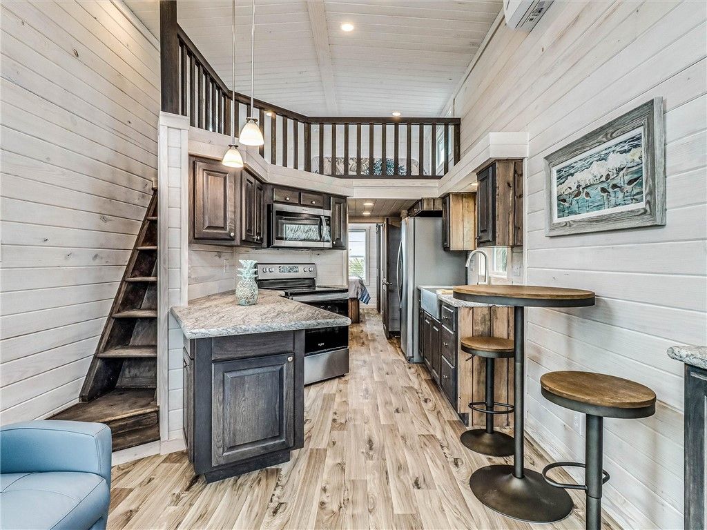 1100 Port St 1, Port Aransas, TX 78373 — photo 2