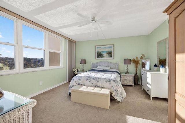 7625 SUN ISLAND DRIVE S 207, South Pasadena, FL 33707