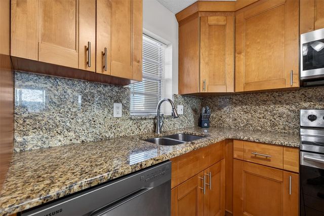 7625 SUN ISLAND DRIVE S 207, South Pasadena, FL 33707