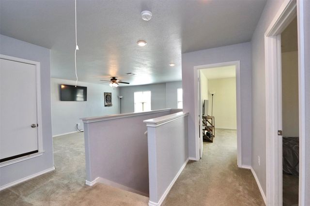 1712 Uhland DR, Leander, TX 78641