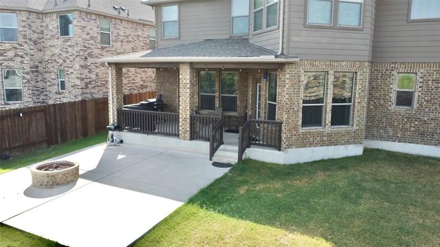 1712 Uhland DR, Leander, TX 78641