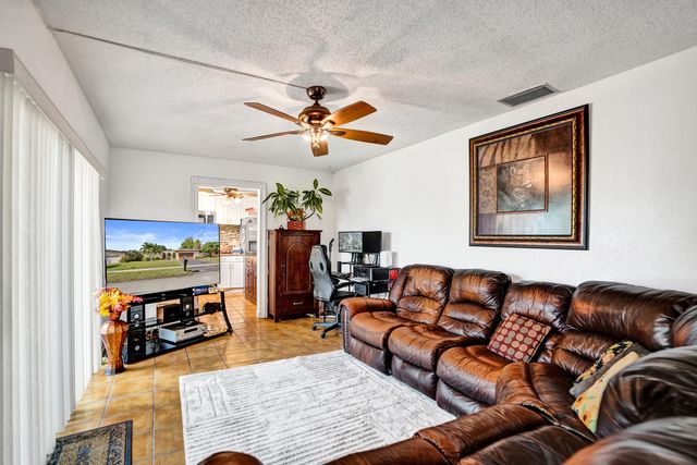 7901 NW 44th Court, Lauderhill, FL 33351