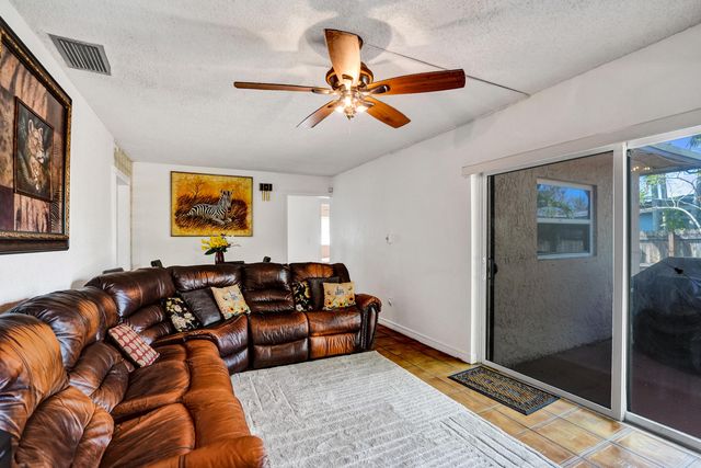 7901 NW 44th Court, Lauderhill, FL 33351