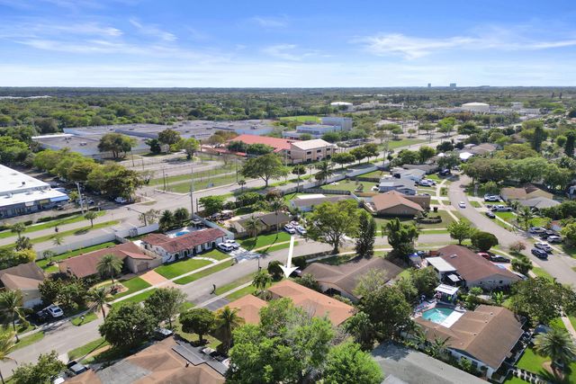 7901 NW 44th Court, Lauderhill, FL 33351