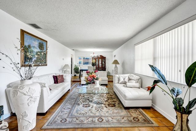 7901 NW 44th Court, Lauderhill, FL 33351