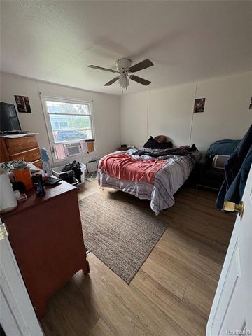 962 Adams Street, Monroe, MI 48161