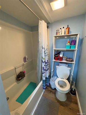 962 Adams Street, Monroe, MI 48161