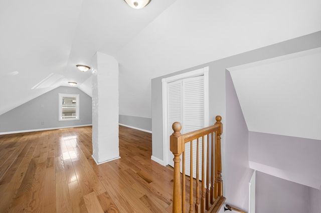 11 North Warren St, Woburn, MA 01801