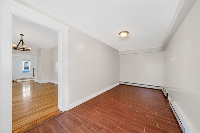 11 North Warren St, Woburn, MA 01801