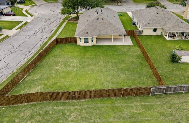 417 Bandara Woods BLVD, Elgin, TX 78621