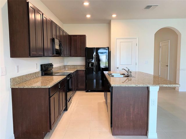 8634 FALLING BLUE PLACE, Riverview, FL 33578