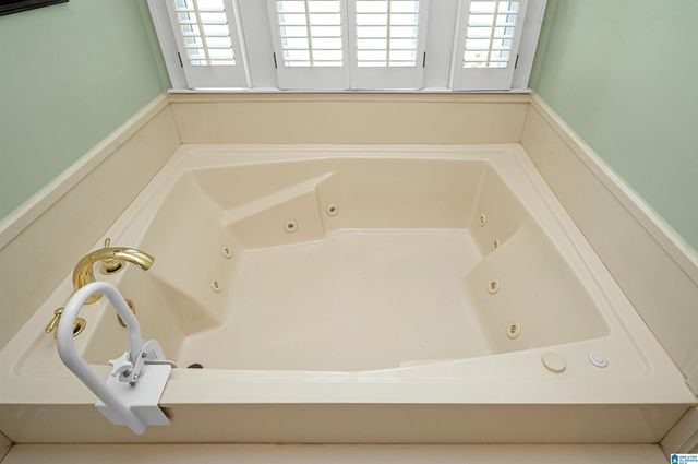 493 SUNBELT PARKWAY, Birmingham, AL 35022