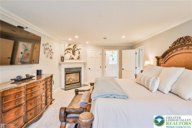 1147 Jacobsburg Road, Bushkill Twp, PA 18091